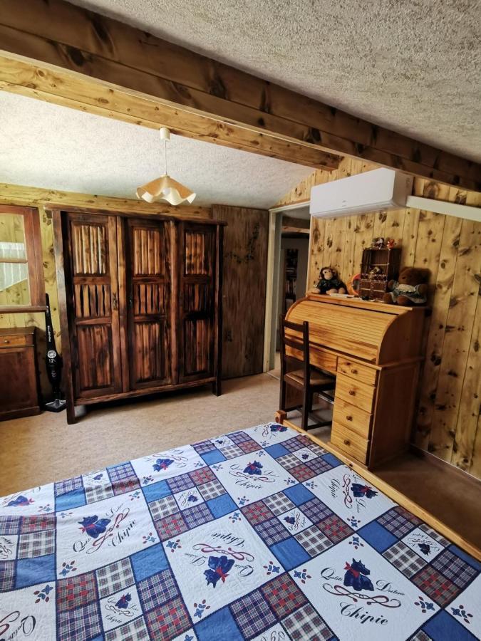 Chambre Chez L'Habitant A La Campagne Sidobre Burlats Exteriér fotografie
